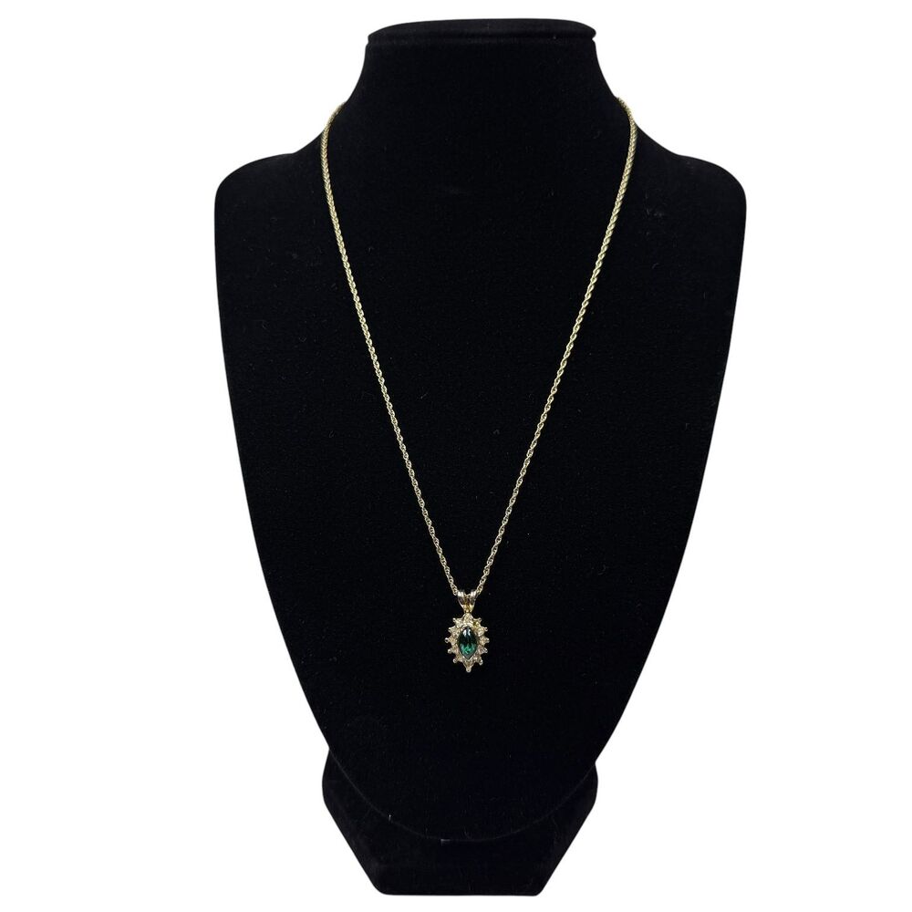Vintage Style Gold Tone Marquise Green Clear Rhinestone Pendant Necklace 18"